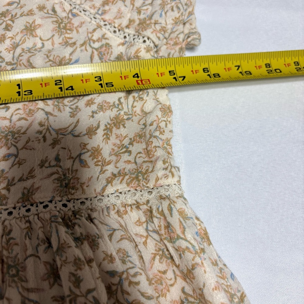 American Eagle Outfitters floral puff-sleeve babydoll dress. - Picture 9 of 9